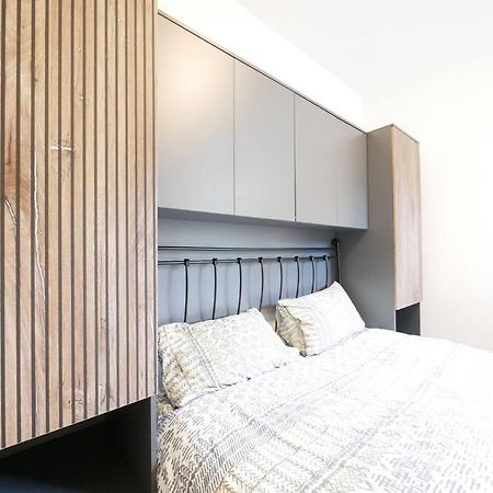 Newly Refurbished 2 Bed Apartment In Paddington Londyn Zewnętrze zdjęcie